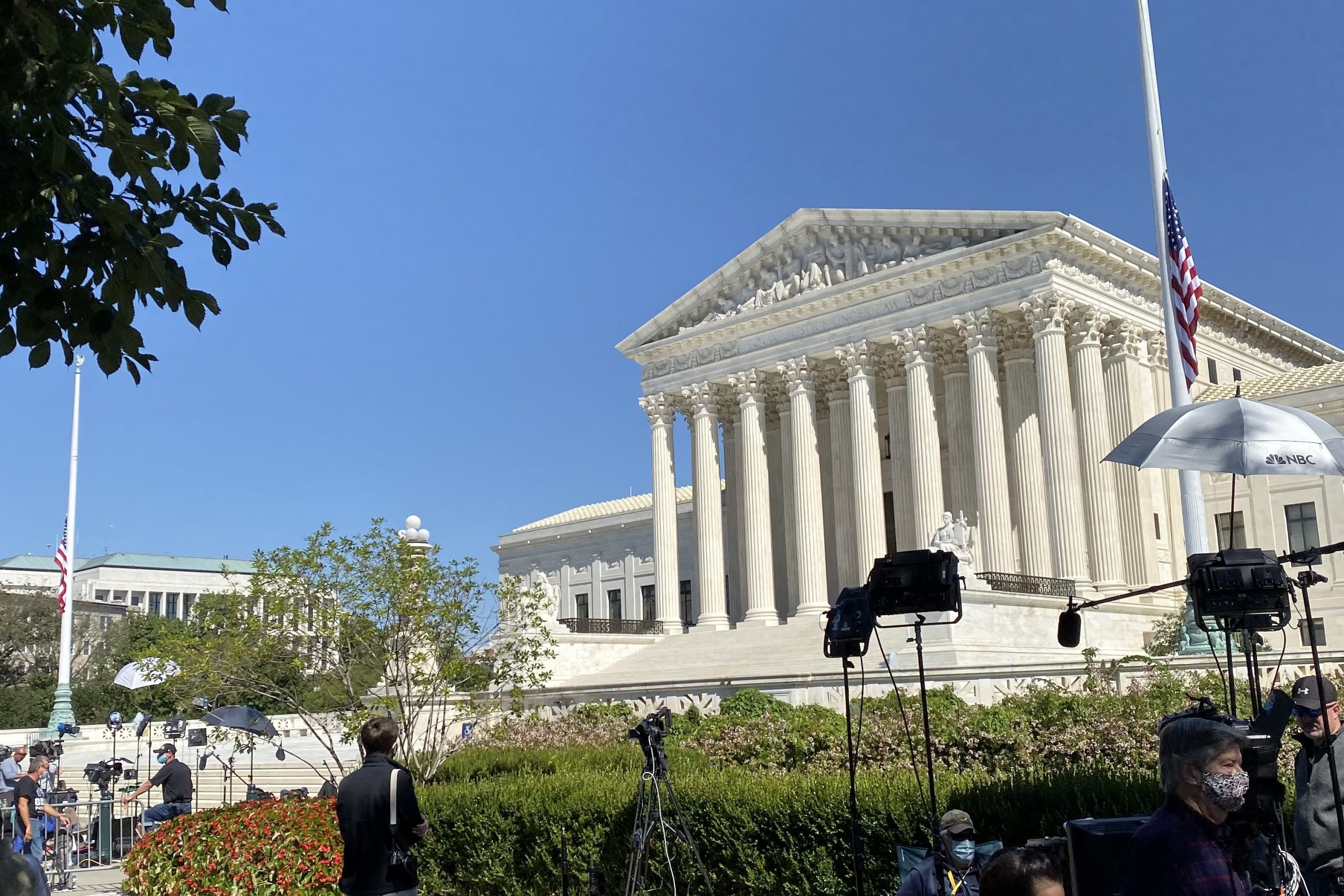 Supreme Court Rules CDC Exceeded Its Authority In Issuing Nationwide ...